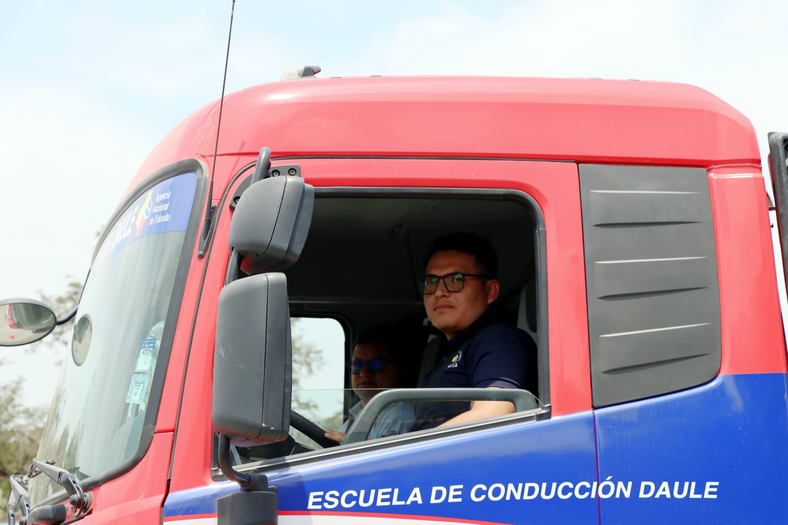 Licencia Tipo E para Vehículos Pesados en Daule